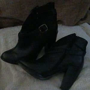 Gomax Black Ankle Boots & Booties